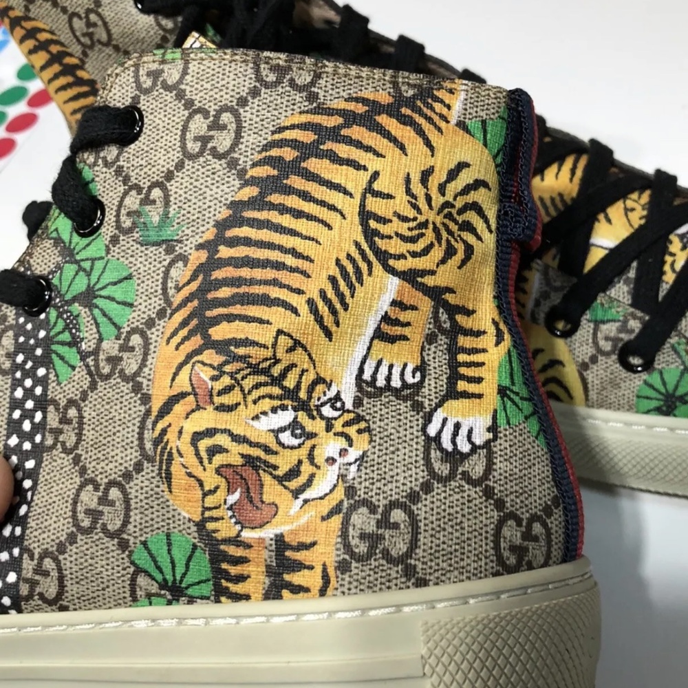 Gucci GG Bengal Sneakers - Picture 4 of 8